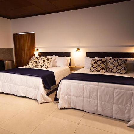 Via Porto Hotel Сан Салвадор Екстериор снимка