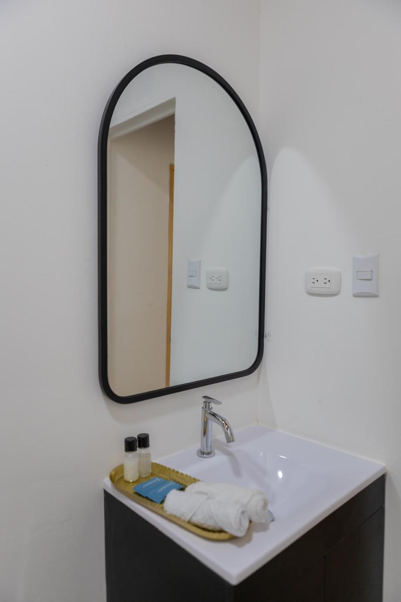 Via Porto Hotel Сан Салвадор Екстериор снимка