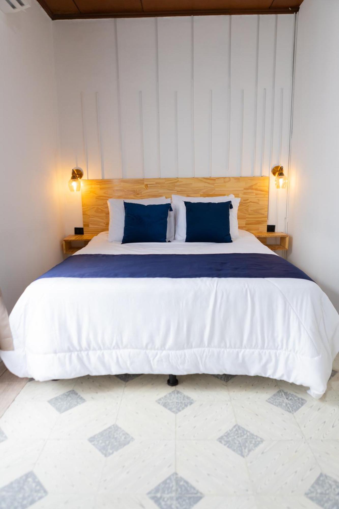Via Porto Hotel Сан Салвадор Екстериор снимка