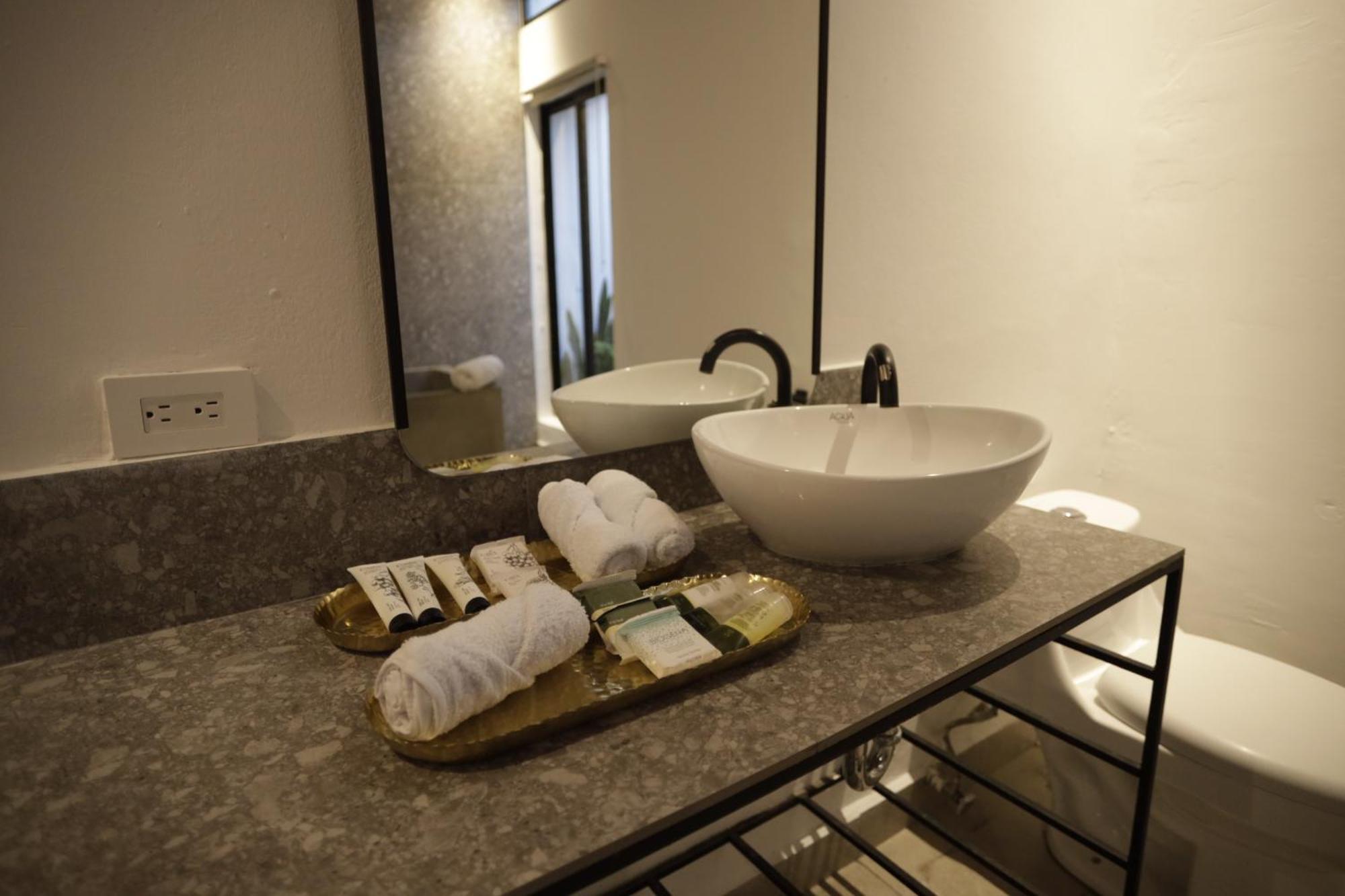 Via Porto Hotel Сан Салвадор Екстериор снимка